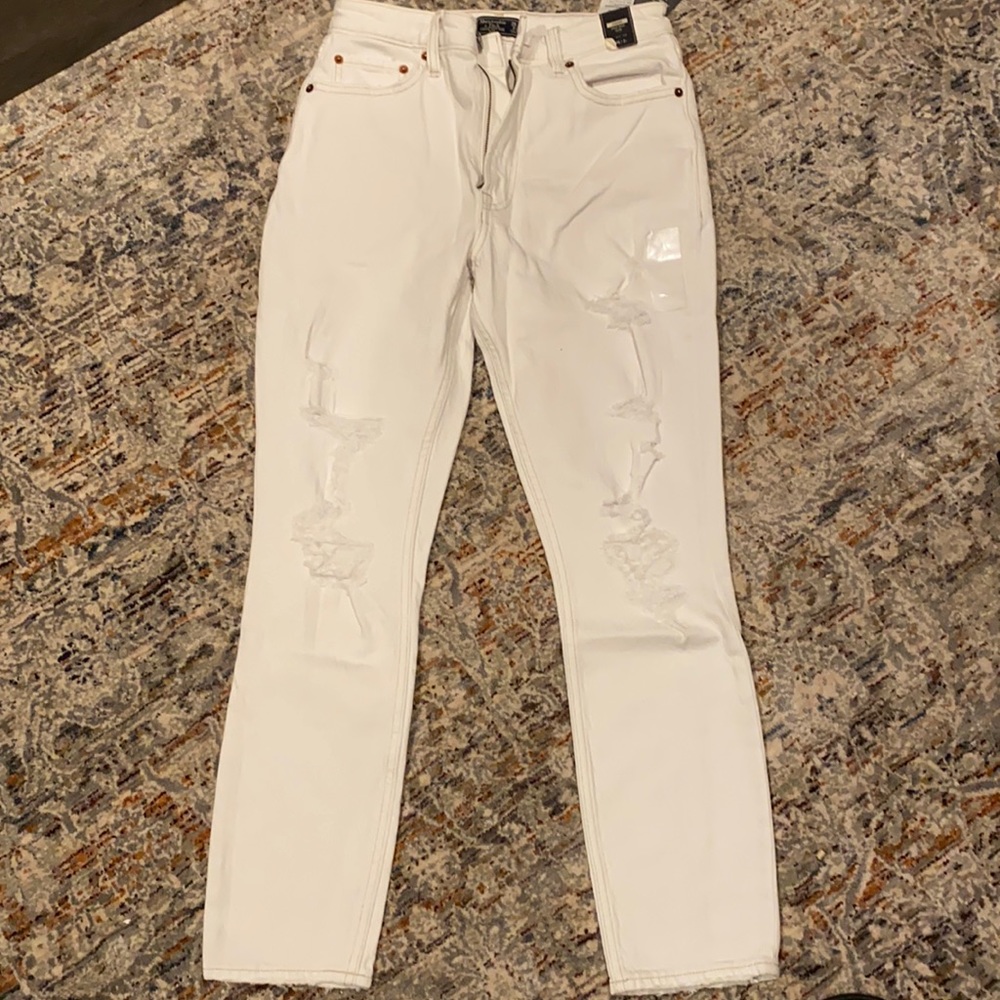 NWT Abercrombie Simone High Rise Slim Size 26S